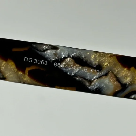 DG Tortoise Shell Glasses - Picture 11 of 14